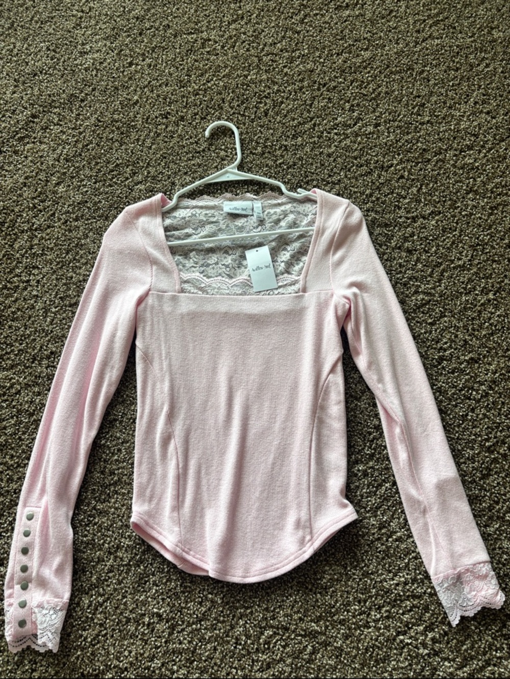 Willow & Root pink lace detailed top